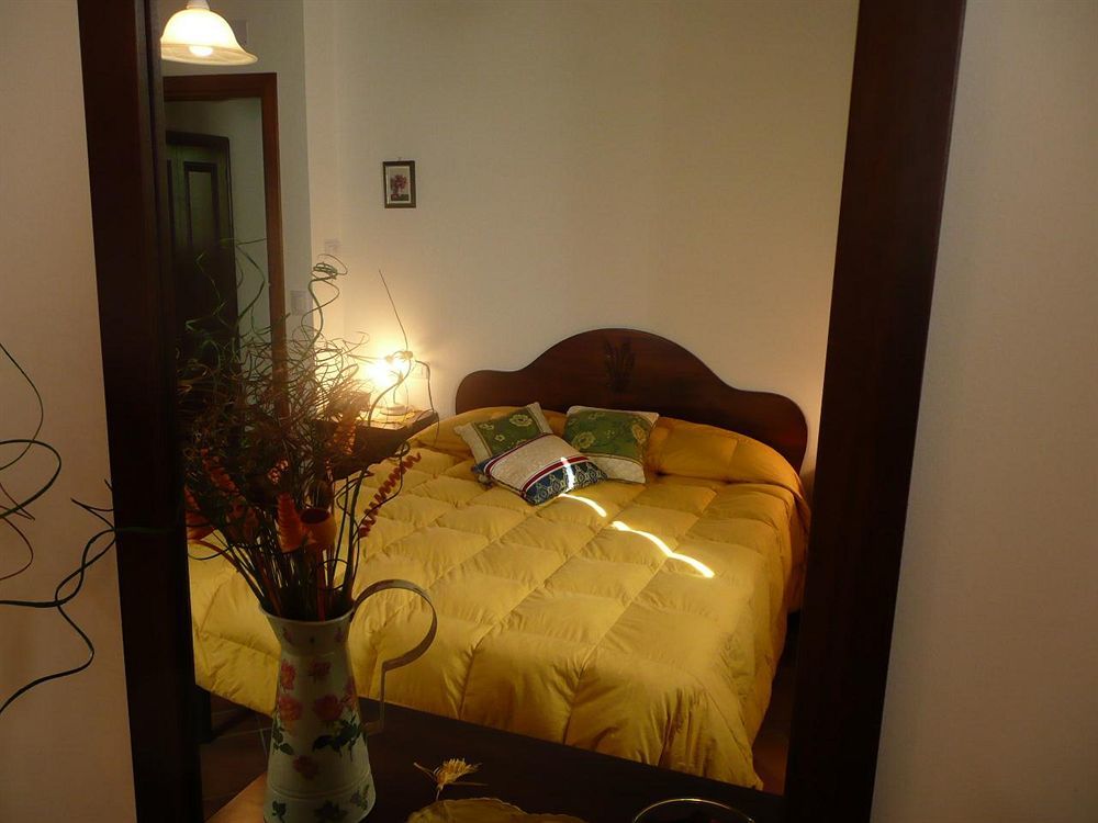 Il Baraccotto Bed & Breakfast Lucignano Exterior photo